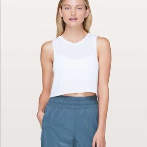 Lululemon muscle love crop